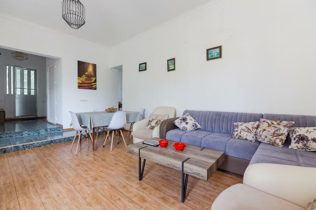 Willa Gugu House Czakwi Zewnętrze zdjęcie